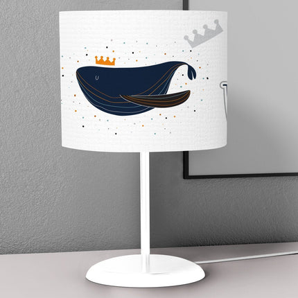 Nachttischlampe weiß mit Blauwal Motiv