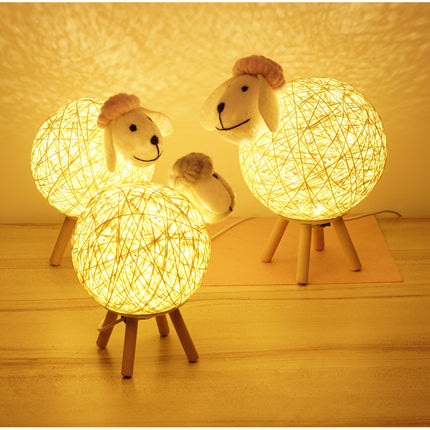 Märchenhafte Schaf Lampe für Kinderzimmer Deko