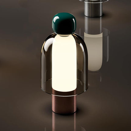 Skandinavische Design Nachttischlampe wiederaufladbar
