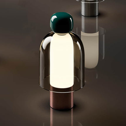 Skandinavische Design Nachttischlampe wiederaufladbar