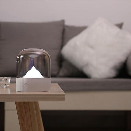 Nachttischlampe im Berg und Schnee Design