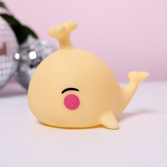 Buntes Wal Nachtlicht aus Silikon